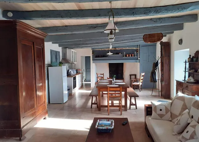 Mas De Ephrem Cayre Hébergement de vacances